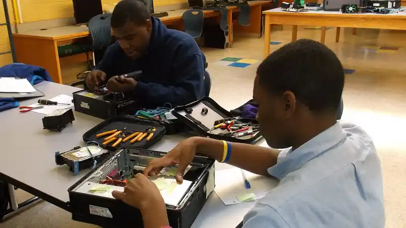 Computer and Phone Repair course kenya
